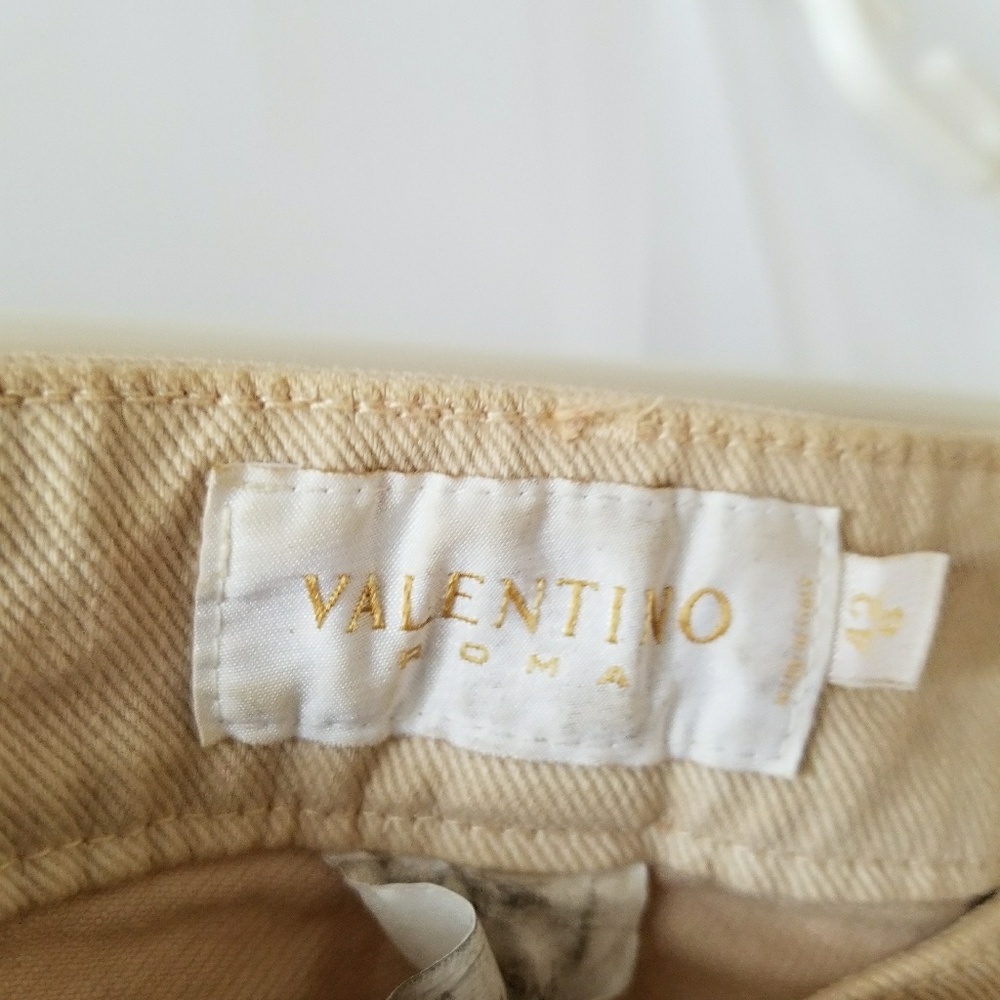 Jeans - Picture 3 of 5